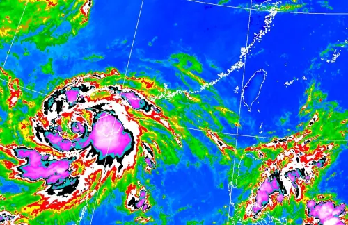 劍魚颱風升級中颱！新颱風「估最快週四發展」　吳德榮揭最新走向
