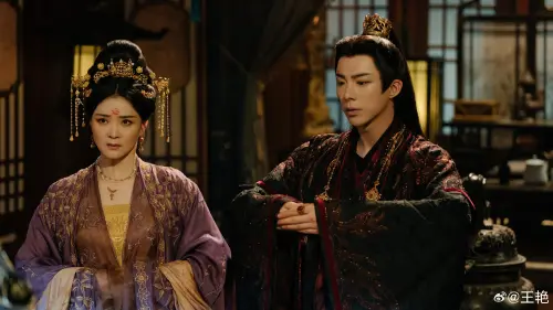 ▲《還珠》晴格格豪門夢碎？51歲王豔復出直播帶貨　老公陷財務危機（圖／微博＠王豔）