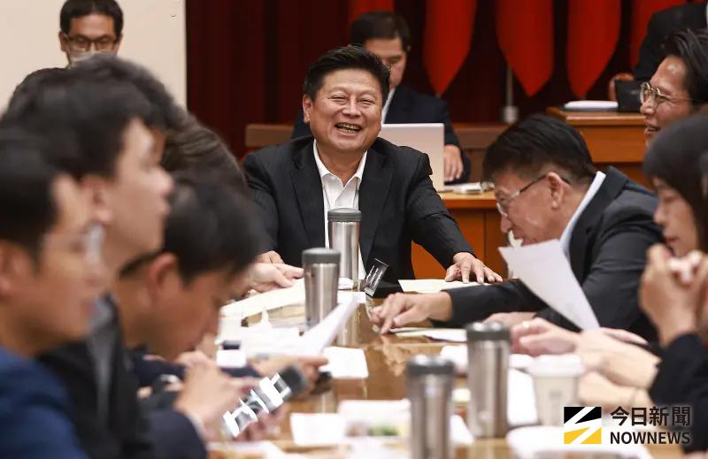 ▲國民黨立法院黨團總召傅崐萁出席修憲委員會第1次全體委員會議。(圖/記者葉政勳攝 ,2025.08.25)