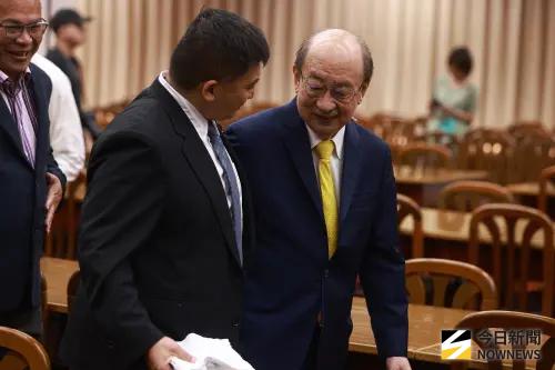 「萬年總召」有挑戰者！柯建銘上次遭遇競爭已6年前　對手是這人
