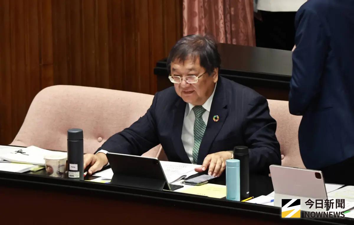 ▲近日啟動內閣改組，衛福部長邱泰源頻被點名下台。（資料照／記者吳翊緁攝）