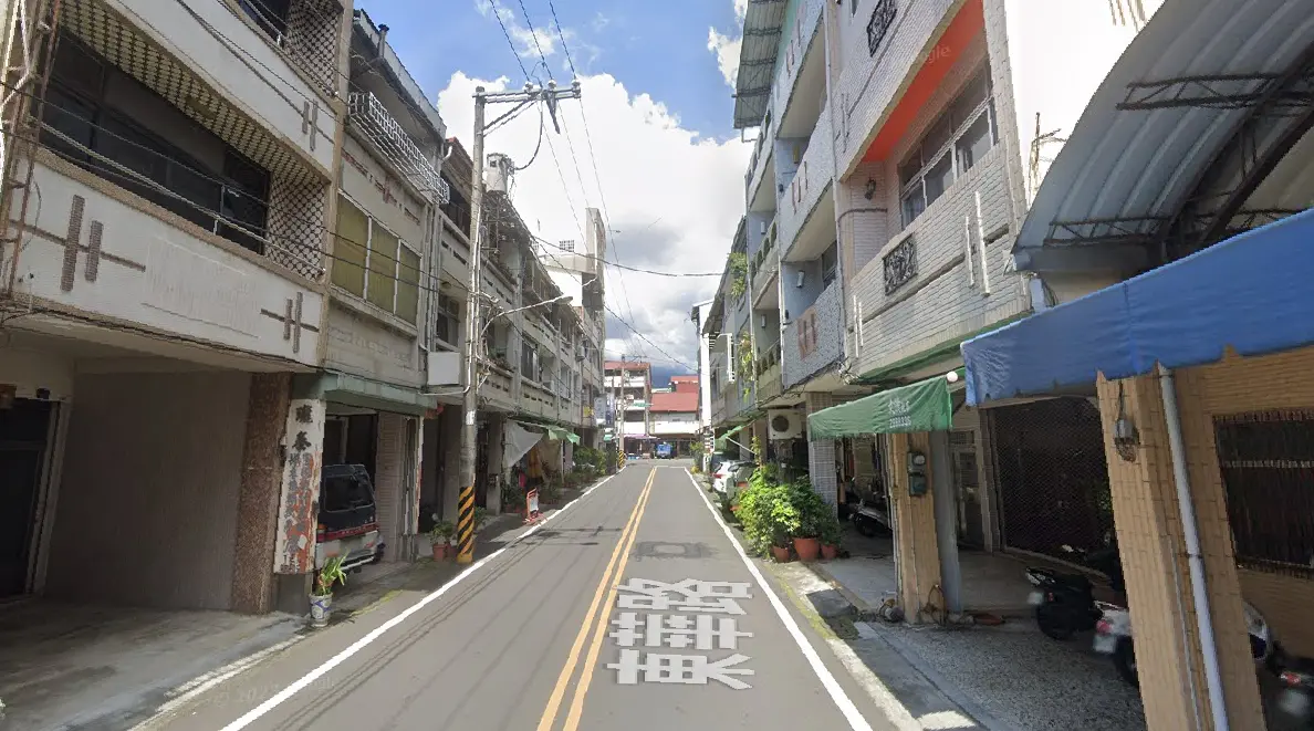 ▲巫男違停自家騎樓挨罰，二審翻盤，28張罰單需全繳納。（圖／翻攝Google Map）