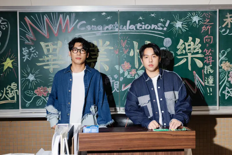 ▲成軍10年的Theseus忒修斯，由劉正（右）和翔煜（左）組成，在宣傳新專輯時，翔煜爆料劉正曾試鏡電影《角頭》，差點成為五虎將之一，揭露其不為人知的反差面。（圖／抓馬文化提供）