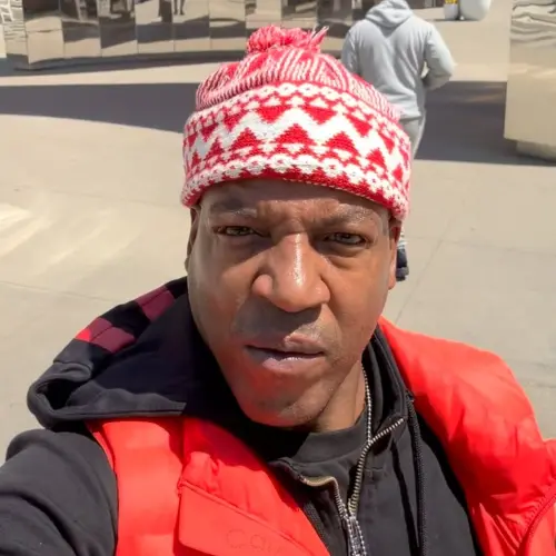 ▲卡羅爾身亡消息一出，引來大批粉絲哀悼。（圖／翻攝自雷吉卡羅爾IG@comedianreggiecarroll）