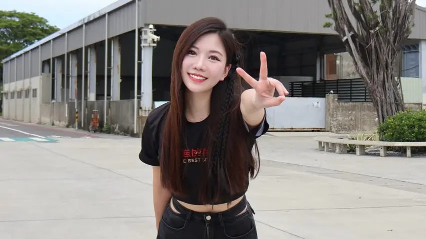 ▲文化大學宿舍爆發浴室偷拍案，蔡尚樺（如圖）緋聞男友、職籃球員林秉聖，與周承睿等人都成受害者，私密照、影像外流長達5年，此事件牽動體壇，也讓文化大學校園掀隱私安全疑慮。（圖／翻攝自蔡尚樺IG@gladys.tsai）