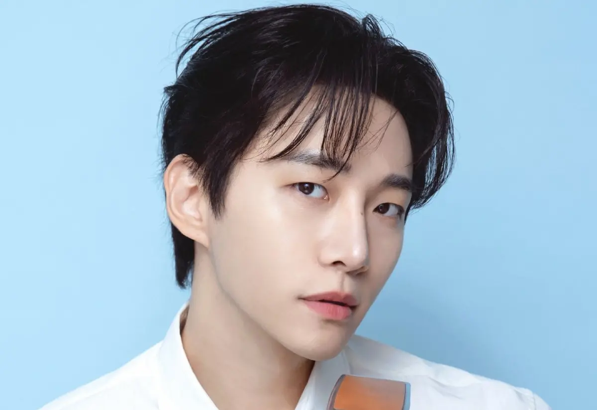 ▲李俊昊是本屆AAA的主持人，除了12月會來到高雄世運，本週四8月28日也會現身台北101的BERLUTI活動與粉絲近距離互動。（圖／LEE JUNHO Official @follow_leejunho）