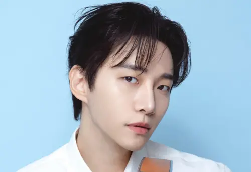 ▲李俊昊在2022年曾以《衣袖紅鑲邊》獲得百想視帝，今年又以《颱風商社》再度入圍。（圖／LEE JUNHO Official @follow_leejunho）