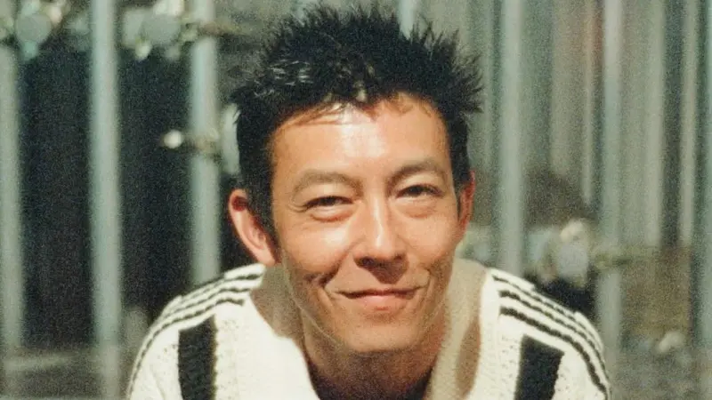 ▲陳冠希被爆在飯店跟員工爆發衝突，還生氣地手指現場員工怒罵：「一直看我什麼意思？」氣氛相當緊張。（圖／翻攝自陳冠希IG@edisonchen）