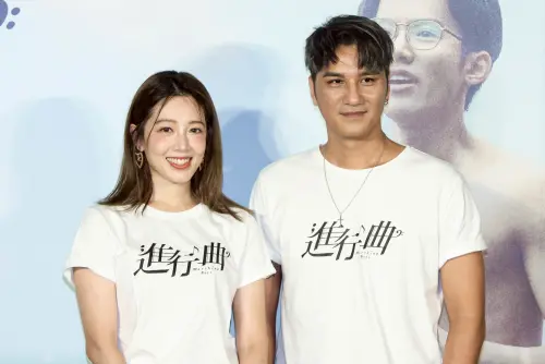 ▲馬志翔（右）與黃薇渟（左）在《進行曲》認親！3鮮肉秀好身材　余杰恩1亮點被讚野獸派。（圖／記者朱永強攝）