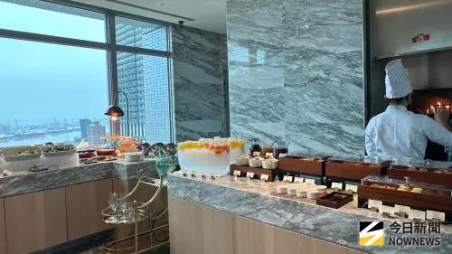▲早午餐採Semi-Buffet形式，旅人可自由選擇一道主餐，並同時享有自助餐檯的多樣佳餚。（圖／記者陳美嘉攝，2025.08.27）