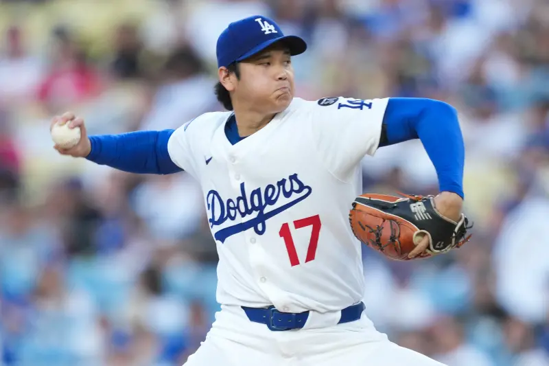 ▲洛杉磯道奇日籍巨星大谷翔平於今（24）日客場出戰亞利桑那響尾蛇一役中以二刀流身份先發出賽。賽後大谷透露其實原本球隊對他的復健計畫，是以每場5局的投球為目標，但最後仍投了6局。（圖／路透／達志影像）