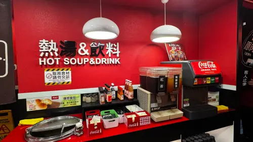 ▲孫東寶,自助吧,平價牛排（圖／孫東寶台式牛排教父臉書）