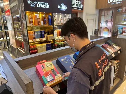 禮盒過度包裝OUT　環保局呼籲「一多三少」選購
