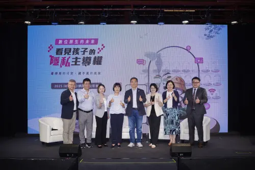 把關網路兒少安全NOWNEWS獲獎　iWIN年收案件暴增破6千件色情為主
