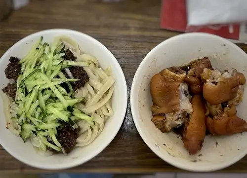 信維市場「王家刀切麵」驚傳歇業！豬腳麵成絕響　超派人生也推過
