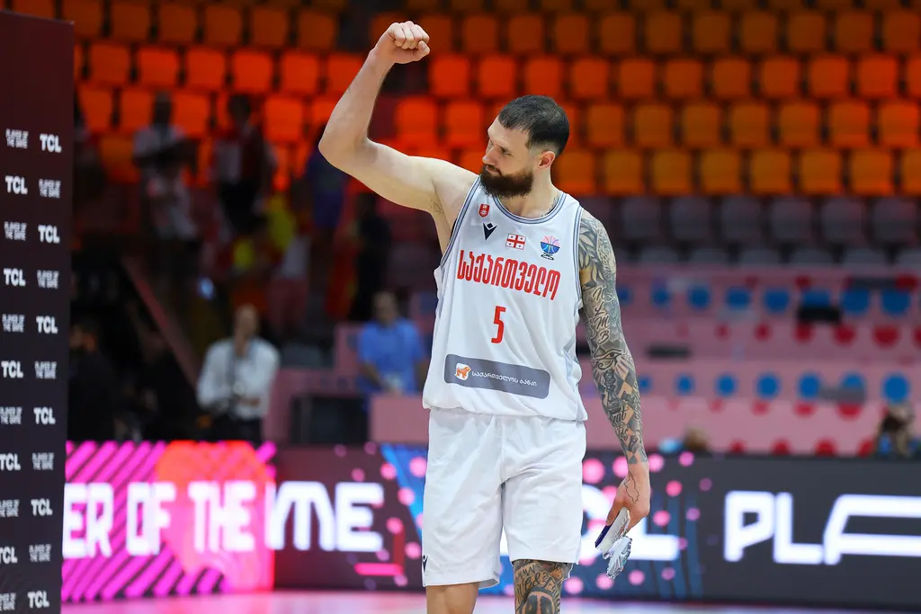 ▲歐錦賽喬治亞在首戰對上衛冕冠軍西班牙，馬穆克拉什維利（Sandro Mamukelashvili）全場繳出19分、7籃板和6 助攻，率領喬治亞終場以83：69大勝西班牙。。（圖／美聯社／達志影像）