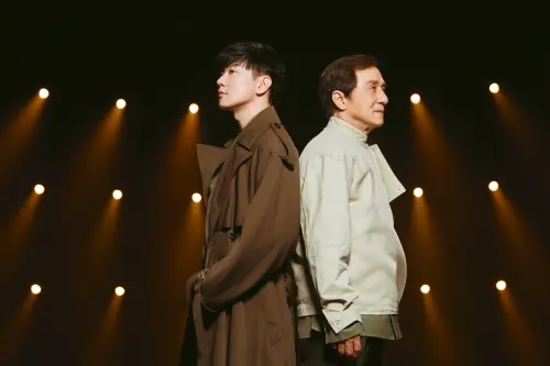 ▲成龍（右）受到林俊傑邀約，開心又緊張。（圖／JFJ PRODUCTIONS）