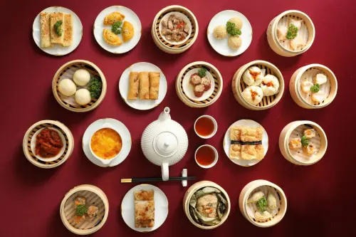 ▲福容大飯店台北一館內的港式餐廳「福粵樓」，將於9月1日起週一至週五午晚餐時段推出新活動，港點與大菜多達41道無限吃到飽，成人午餐999元起。（圖／福容大飯店提供）