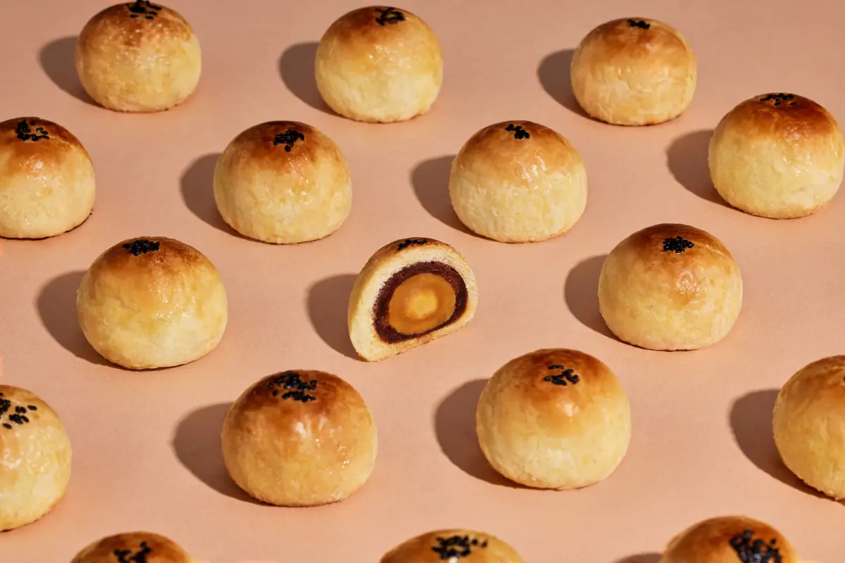 ▲台中不二糕餅招牌蛋黃酥有「神級美味」稱譽，曾創造日銷千盒超狂紀錄。（圖／業者提供）