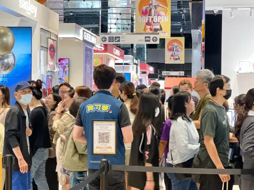 ▲新光三越台南小北門店內有台北寶可夢中心快閃店。（圖／翻攝新光三越台南小北門店臉書）