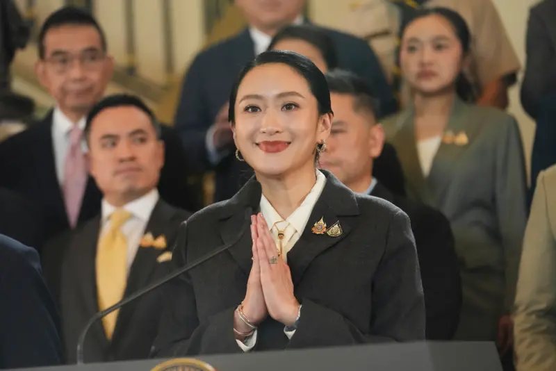 ▲泰國前總理貝東丹8月29日遭憲法法院解職後，國內政治情勢陷入動盪。（圖／美聯社／達志影像）