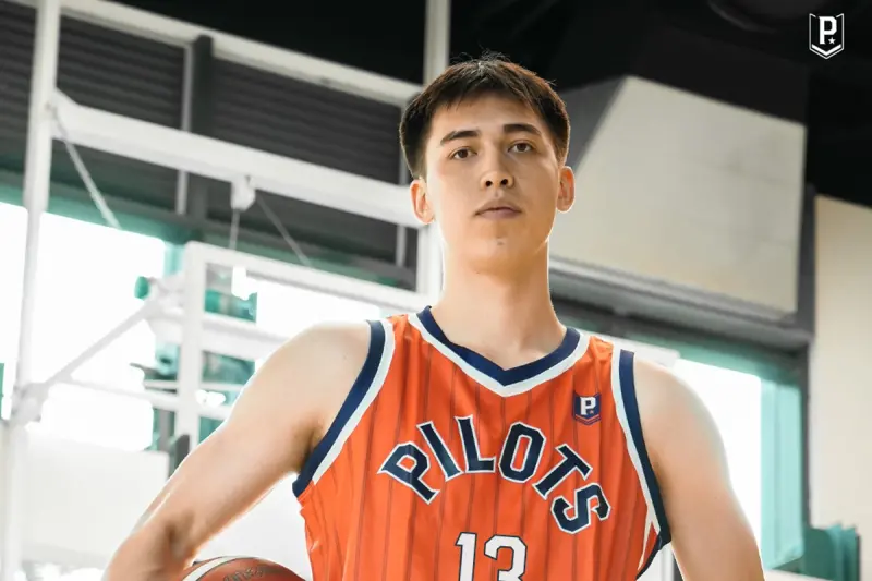 ▲桃園璞園領航猿今（29）日宣布網羅25歲新生代好手譚傑龍(Jonah Morrison)，新賽季將披上13號戰袍，攜手本土長人林正與丁恩迪組成高大禁區屏障，捍衛飛行部隊領空。（圖／領航猿提供）