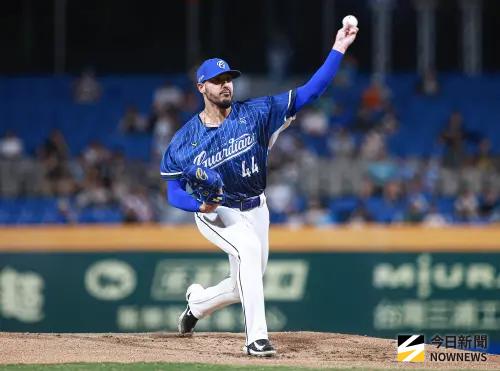 ▲富邦悍將近期吞下3連敗，今天推出洋投魔力藍拚止敗。（圖／記者葉政勳攝 ,2025.08.29）