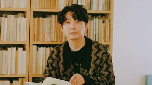 新垣結衣老公來了！星野源低調現身松山機場　厚重裝扮像登山客
