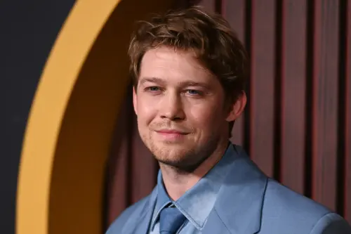 ▲喬歐文（如圖）曾經是樂壇天后泰勒絲交往6年的男友，有傳彼此分手的原因是他始終沒辦法下定決心求婚，讓她等得心灰意冷。（圖／美聯社／達志影像）