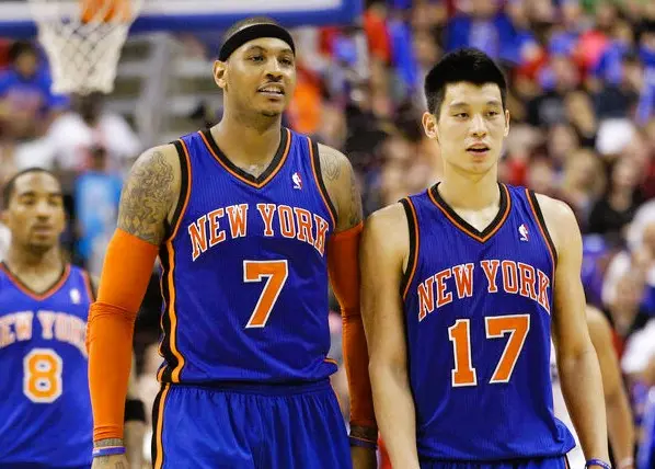▲的林書豪與當時球隊看板球星「甜瓜」安東尼（Carmelo Anthony）之間的恩怨情仇，如今終於迎來了溫馨的大和解。（圖／美聯社／達志影像）