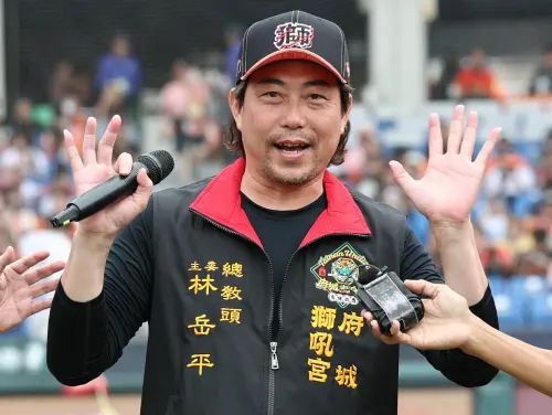 ▲統一獅總教練林岳平指出，小將林佳緯太心急求敲安打，造成擊球內容不佳。（圖／統一獅提供）