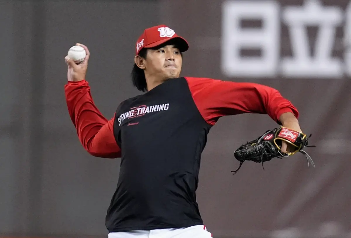 ▲味全龍投手黃暐傑預計在9月初迎接一軍初登板。（圖／味全龍提供）