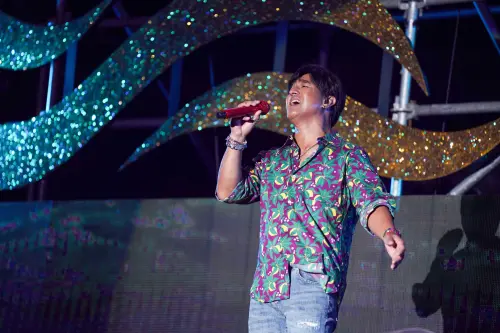 動力火車被告白！桃園男粉絲喊love you　尤秋興神回1句笑翻全場
