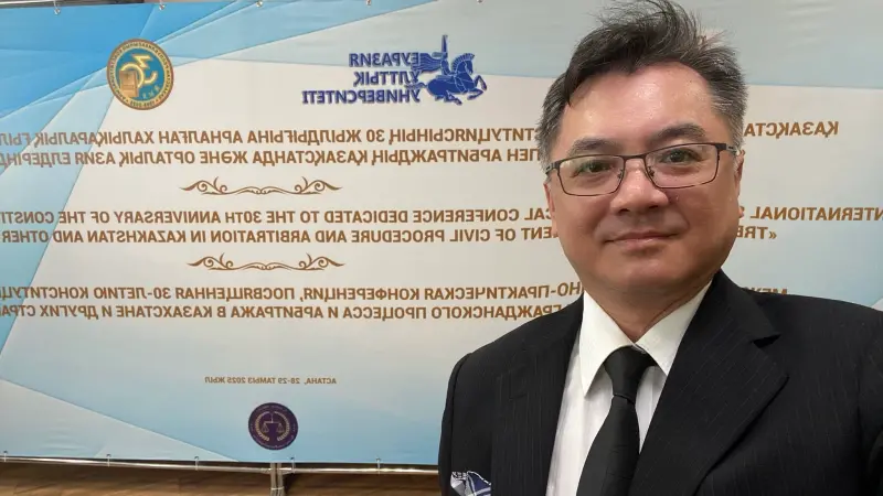 ▲國立高雄大學教授廖義銘獲邀遠赴哈薩克進行學術交流之旅。（圖／取自廖義銘臉書)