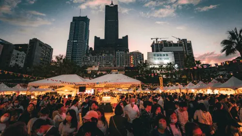 高雄鹹酥雞嘉年華在大遠百！有BLACKPINK愛店　65名單、交通一覽
