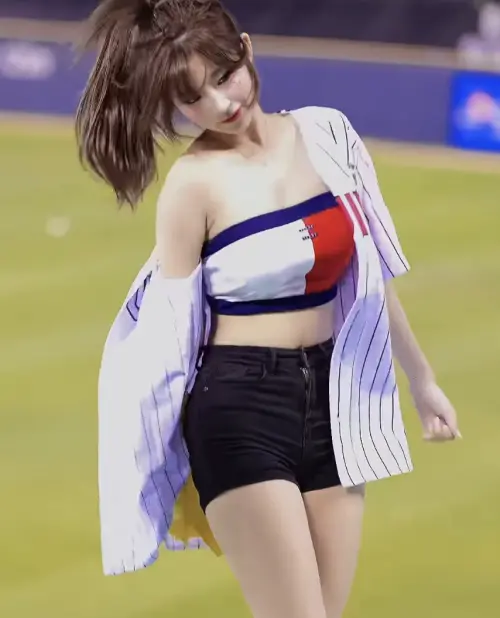 ▲李珠珢近期應援LG雙子的表現在網路上瘋傳。（圖／李珠珢 IG 0724.32）