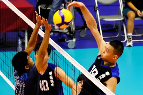 登峰造極排球／東山高中完成三連后！華僑高中繼首屆後再度封王

