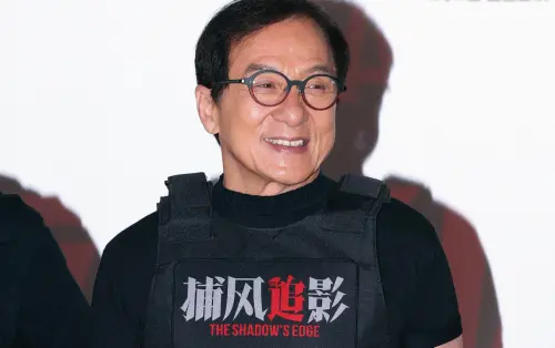 成龍不當「爛片之王」了！《捕風追影》票房飆34億　他感動吐心聲
