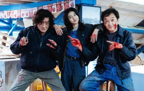 ▲成龍不當「爛片之王」了！《捕風追影》票房飆34億　他感動吐心聲（圖／微博＠電影捕風追影）