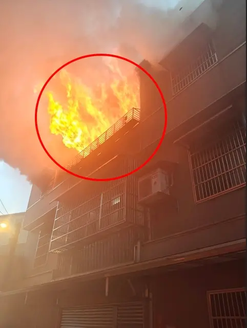 ▲桃園中壢31日死亡火警，由於屋內前後都裝設鐵窗，導致受困者無法脫逃，最終導致1女4童喪命。（圖／翻攝畫面）
