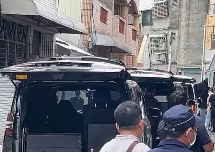 桃園中壢死亡火警！1女4童「相擁喪命」 屍體嚴重碳化送往殯儀館
