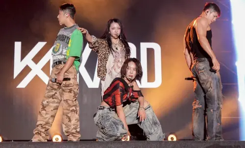 KARD睽違7年來台開唱！BM熱到台上脫衣　大秀健壯肌肉粉絲全嗨翻
