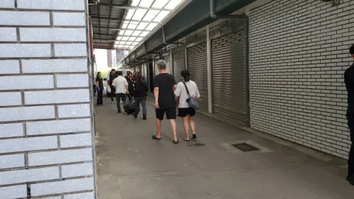 中壢民宅清晨大火奪5命　媳婦護4孩相擁燒成焦屍　家屬哀痛相驗
