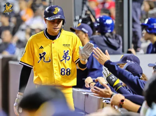 中職／兄弟牛棚險翻船！9局下遭味全狂追4分　10：7驚險奪單週4勝
