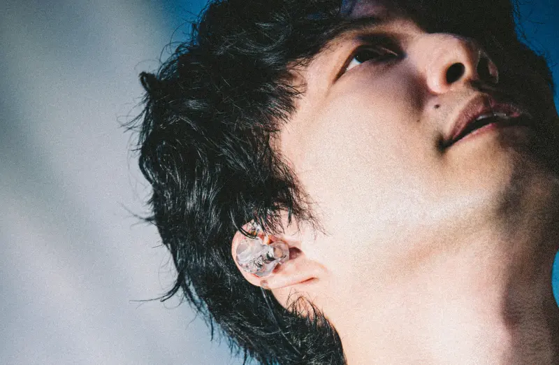 ▲新垣結衣老公星野源（如圖）於30日、31日連續兩天在台北開唱，今（31）日，他再度化身偽明，還被粉絲說噁心，不過星野源竟然自誇：這是最大的讚美。（圖／Taichi Nishimaki提供）