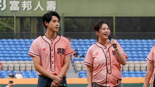 劉品言閃婚媒人是名導演！羞曝與連晨翔合演《舊金山美容院》定情
