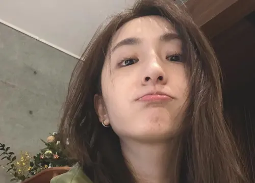 菜價驚人！柯佳嬿市場買4樣菜270元　傻眼喊：還是以後要換一家？
