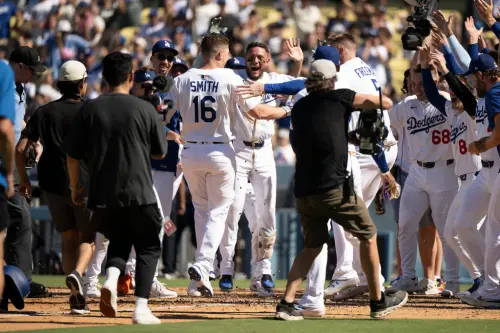 MLB／史考特又砸鍋！史密斯敲「代打再見轟」道奇5：4險勝響尾蛇
