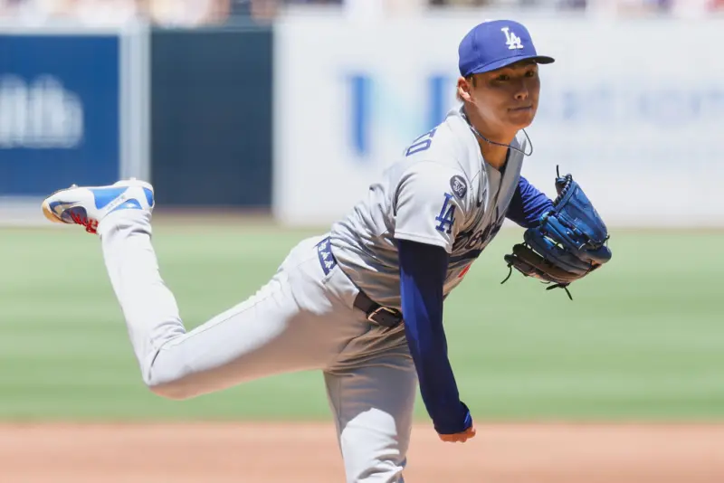 ▲效力美國職棒大聯盟（Major League Baseball）洛杉磯道奇的日籍王牌山本由伸，於今（19）日在主場面對舊金山巨人先發登板。雖然出現個人生涯最差的單場6次四壞球保送，但他仍力保不失。（圖／美聯社／達志影像）