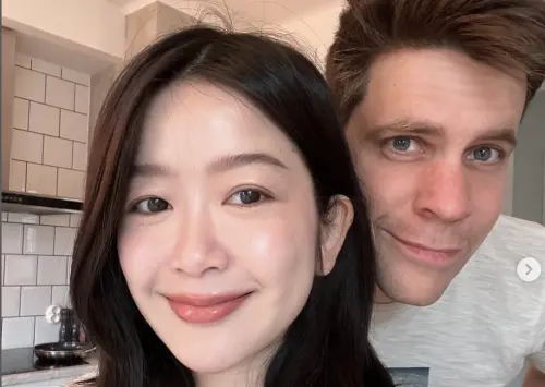 YTR查理不回台生產！要粉絲放心：我是在瑞典「醫院」不是叢林生
